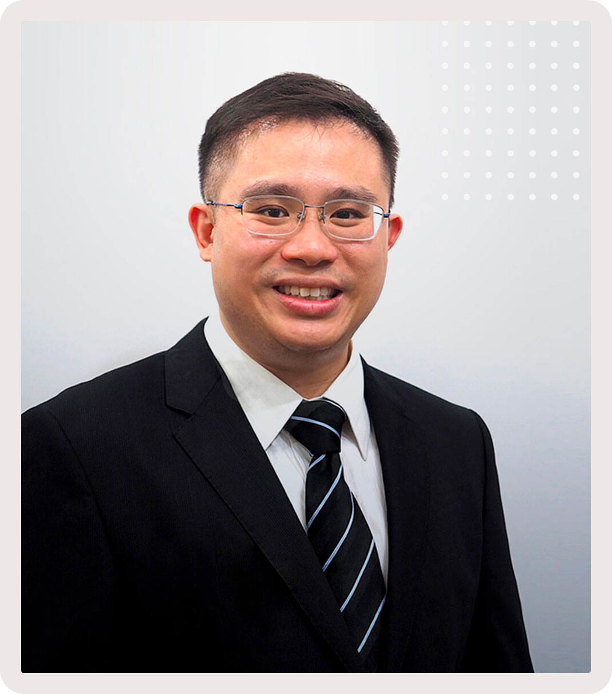 Portrait of Dr Seng Chusheng, Ankle Doctor in Singapore